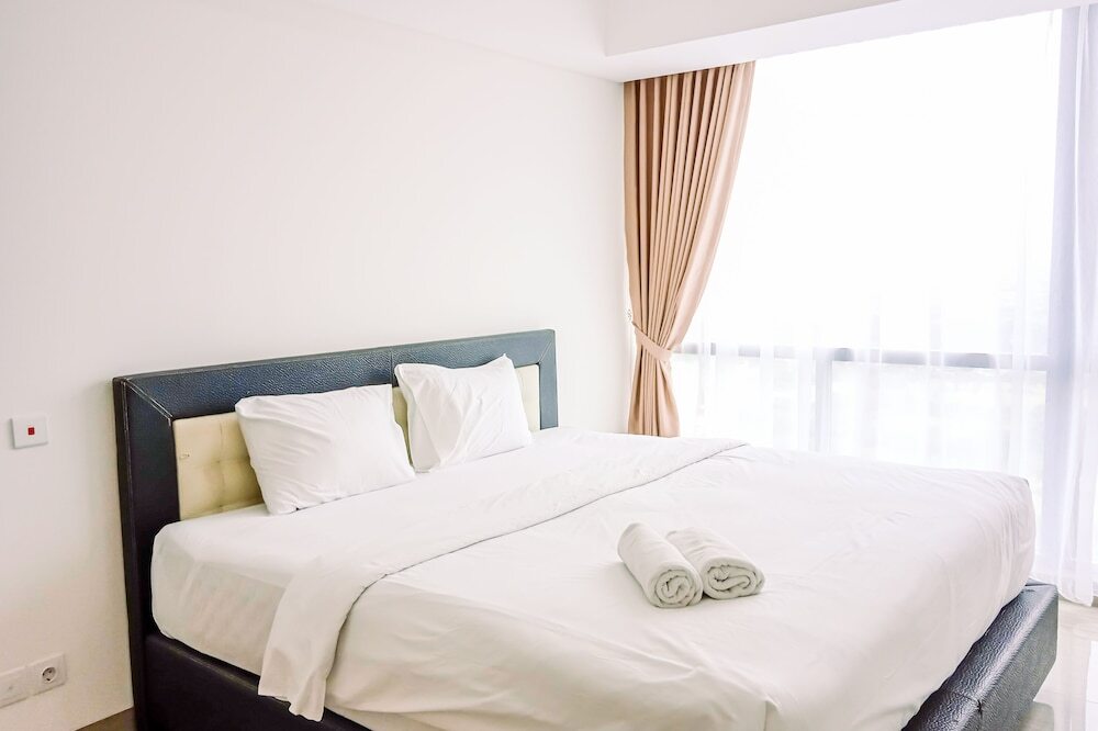 Тангеранг: Spacious and Elegant 4BR at Hillcrest House Apartment