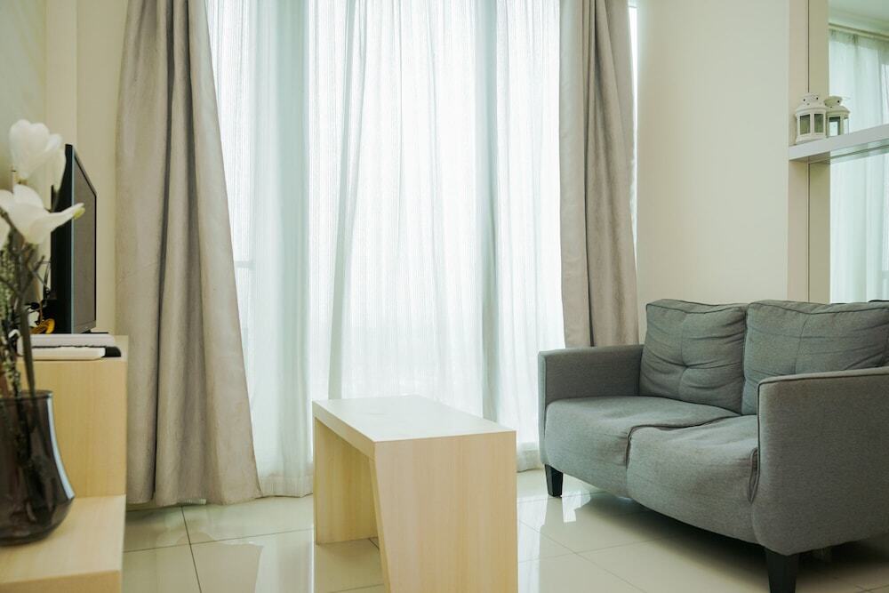 Тангеранг: Comfy and Tidy 1BR Apartment at Tree Park City BSD