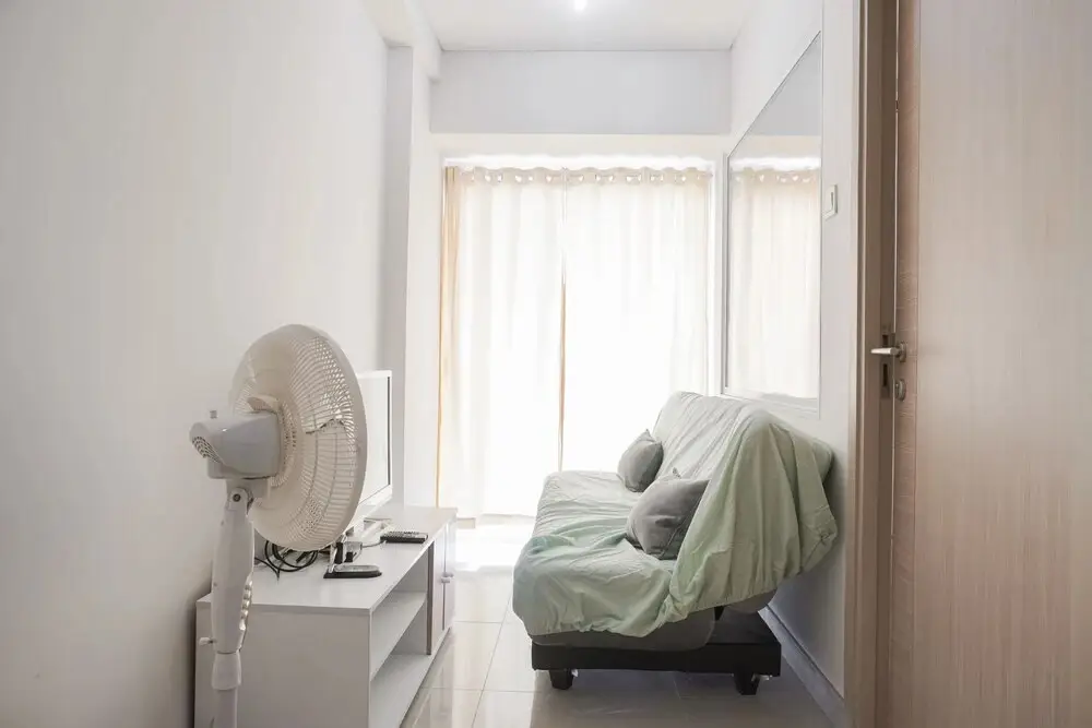 Comfy and Nice 2BR at Paradise Mansion Apartment — фото 1