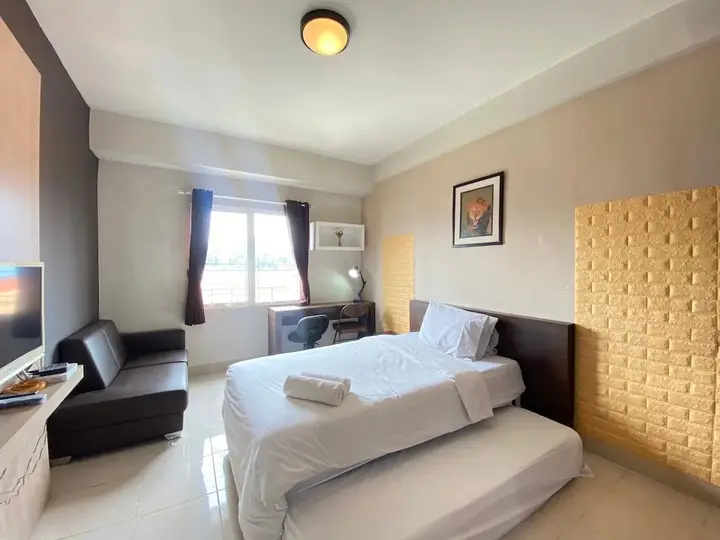 Сумеданг: Bright Studio Room at Pinewood Apartment
