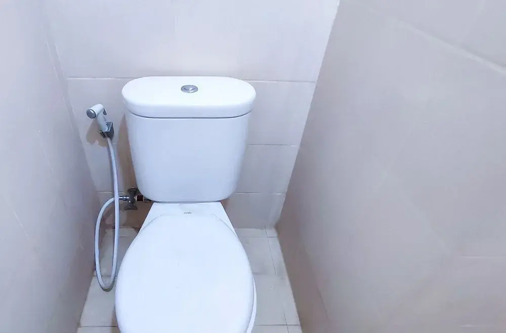 Южный Тангеранг: Apartmen Serpong GreenView byRuangNyaman