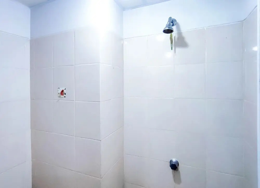 Южный Тангеранг: Apartmen Serpong GreenView byRuangNyaman