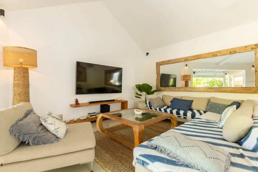 Чангу: 3BR Charming Villa 2 Minutes From Berawa Beach