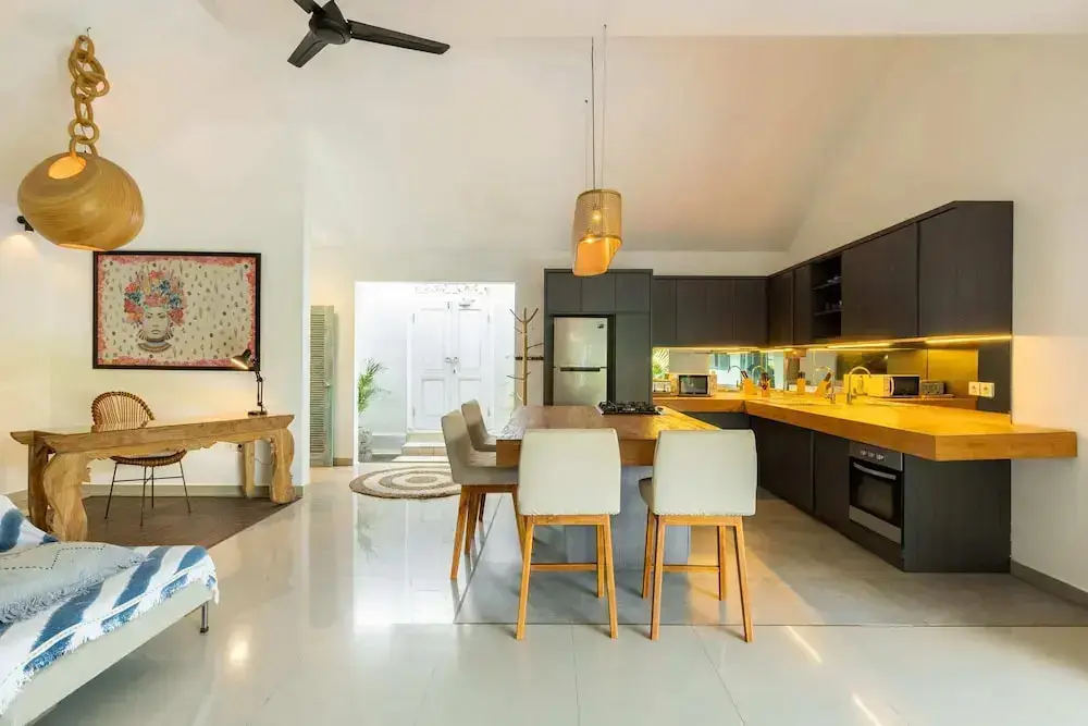 Чангу: 3BR Charming Villa 2 Minutes From Berawa Beach