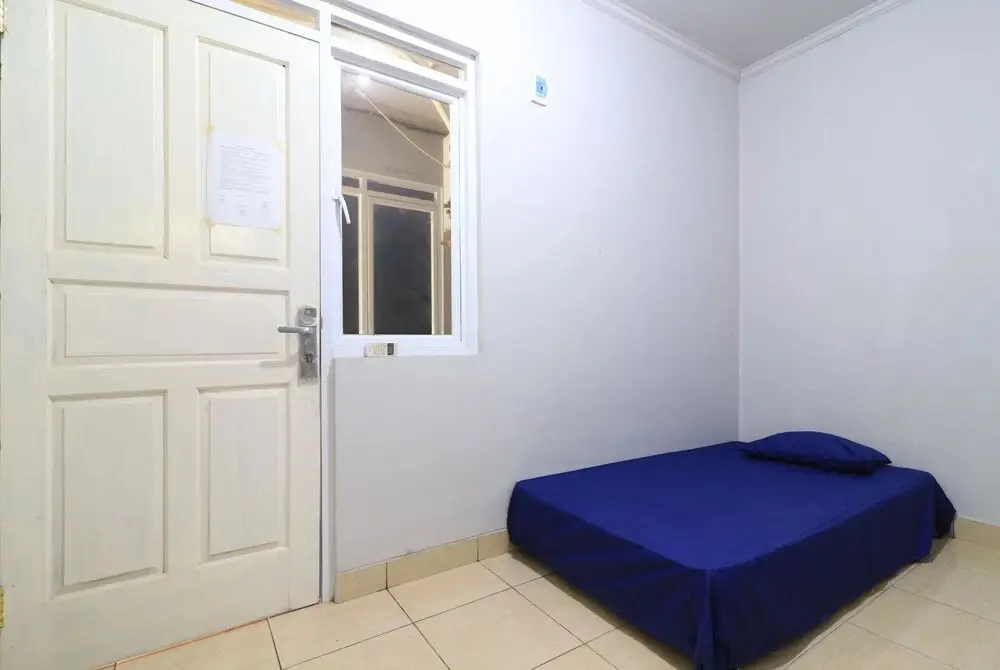 Джакарта: Aini 2 Minimalis Residence