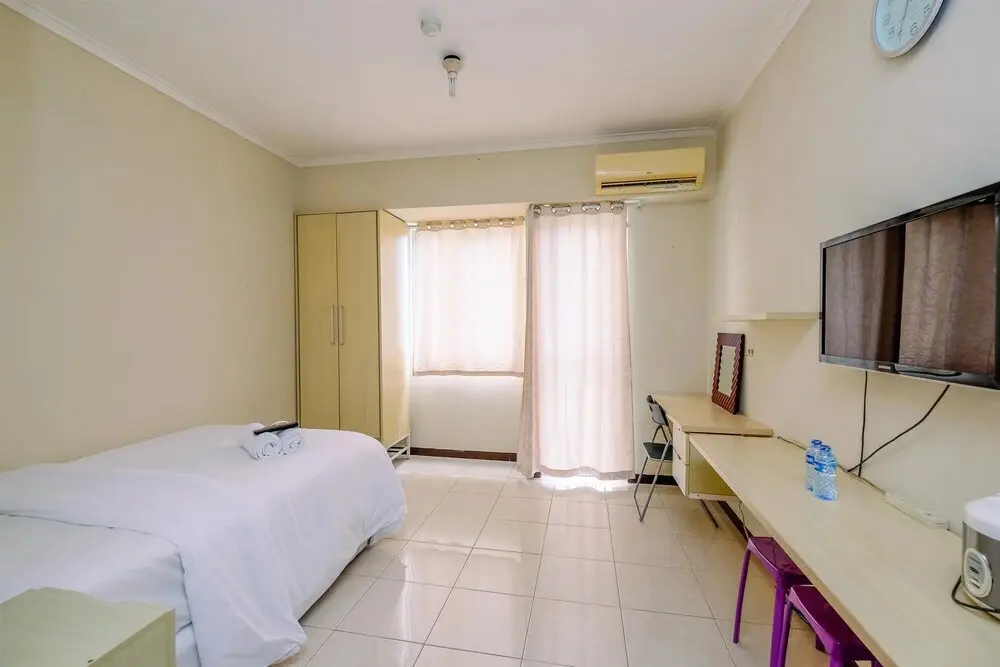 Джакарта: Simply Look Studio Room At Maple Park Sunter Apartment