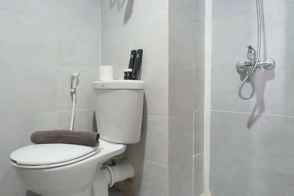 Сурабая: Cozy And Compact Studio Apartment At Taman Melati Surabaya
