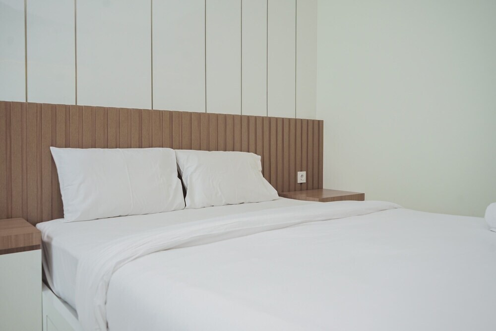 Legok: Comfort And Cozy Stay Studio Room Apartment At B Residence