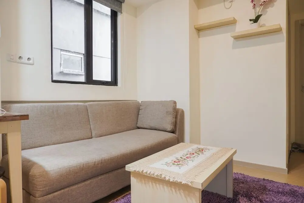 Сибату: Comfort 1Br With Working Room At Meikarta Apartment
