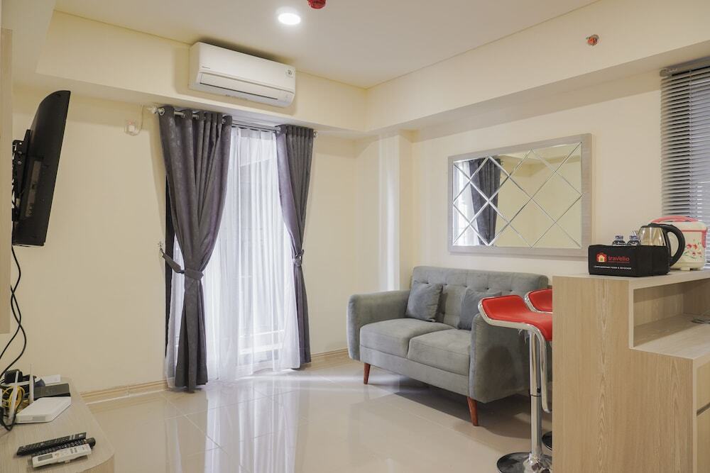 Сибату: Nice And Cozy 2Br At Meikarta Apartment
