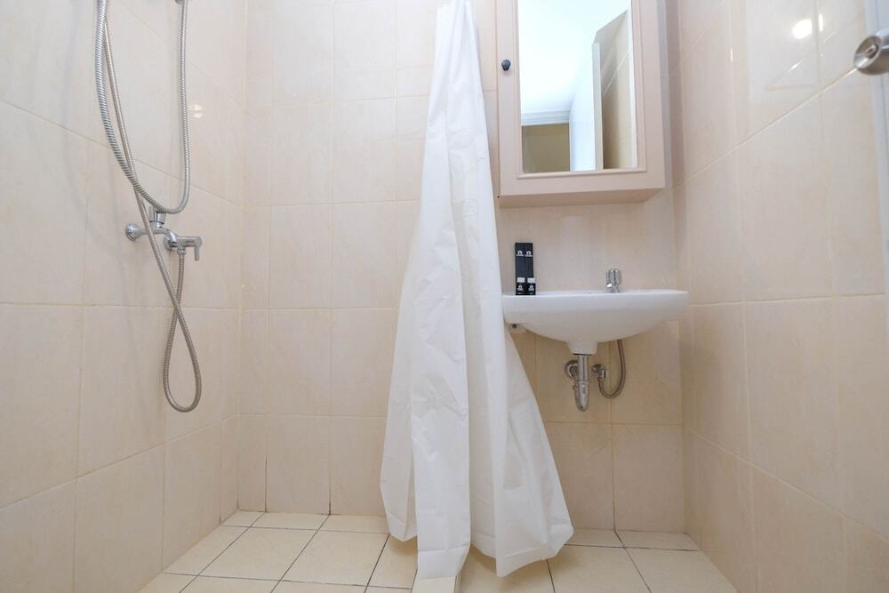 Бекаси: Cozy And Strategic Studio At Springlake Summarecon Apartment