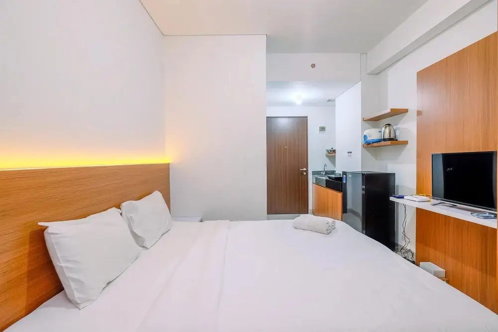 Депок: Well Furnished Studio At Transpark Cibubur Apartment