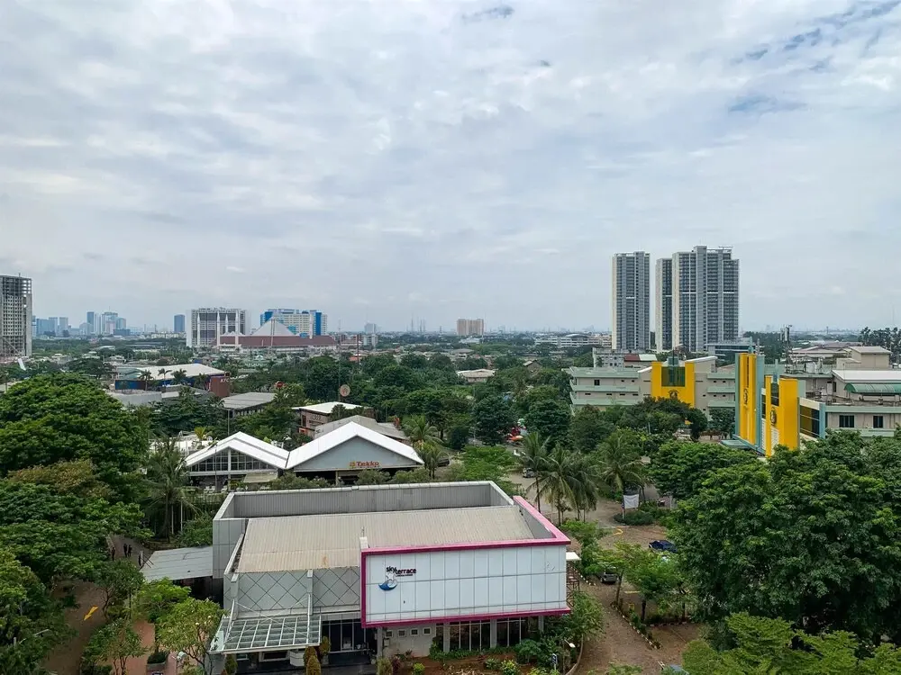 Джакарта: Nice And Strategic 1Br At Sky Terrace Apartment