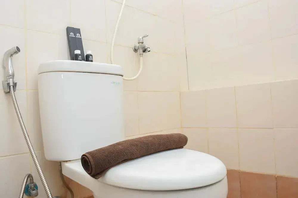 Джакарта: Strategic And Nice 2Br At Bassura City Apartment