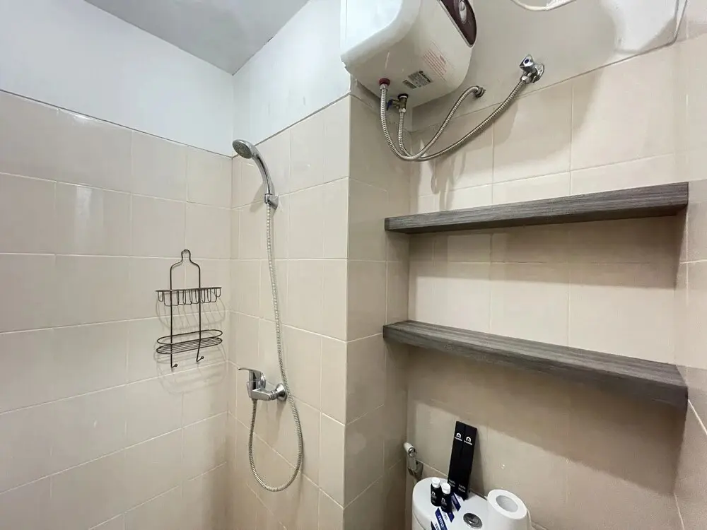 Бандунг: Comfy 2Br With Sofa Bed At Sudirman Suites Bandung Apartment