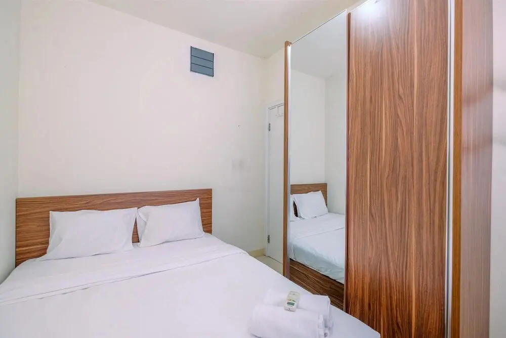 Джакарта: Homey And Simply 2Br At Green Pramuka City Apartment