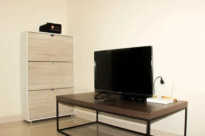 Сибату: Nice And Cozy Living 2Br At Meikarta Apartment