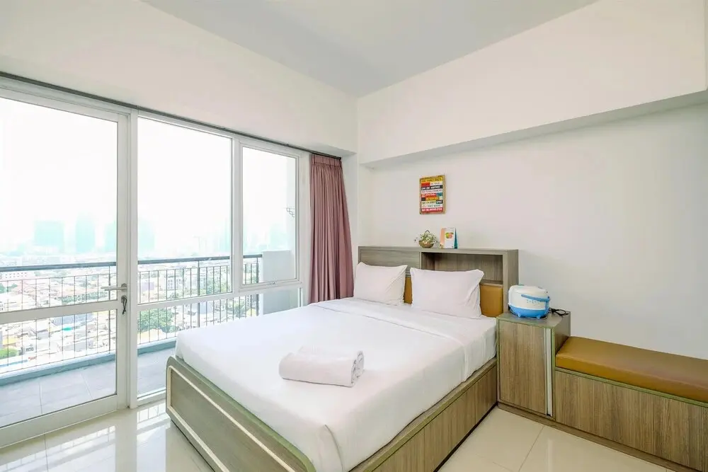 Джакарта: Stunning Studio Apartment At Ambassade Residences
