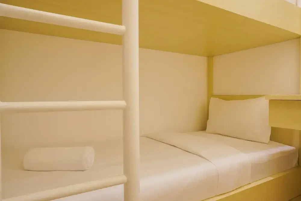 Legok: Fully Furnished With Pleasure 2Br At Sky House Bsd Apartment