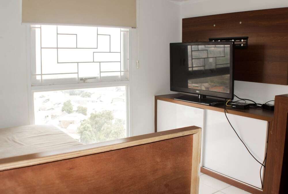 Бекаси: Cozy Stay And Elegant 2Br At Patraland Urbano Apartment