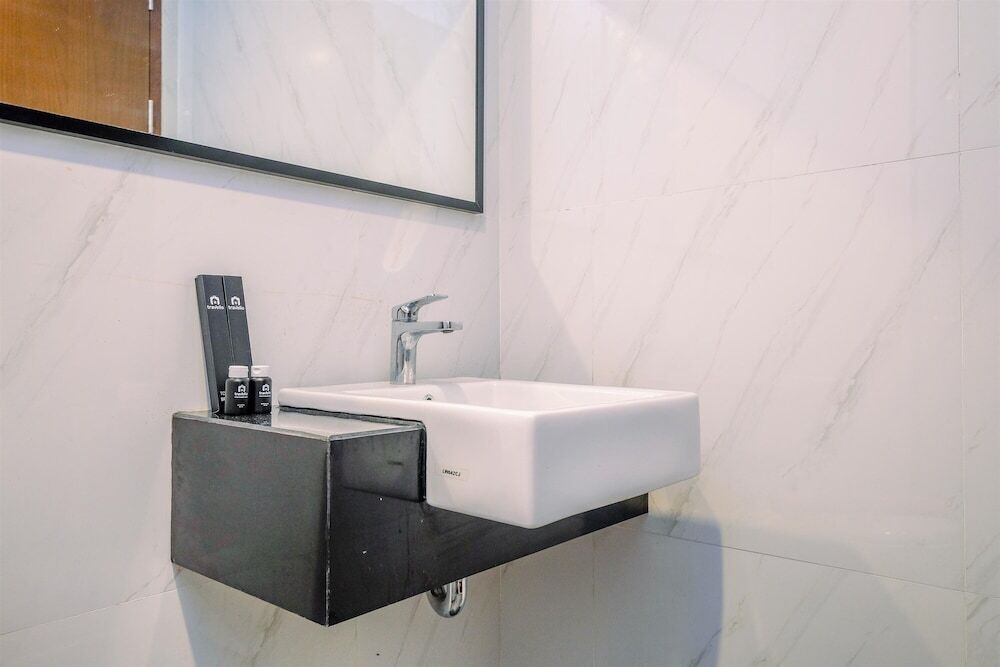 Джакарта: Fully Furnished 2Br At Ciputra World 2 Apartment