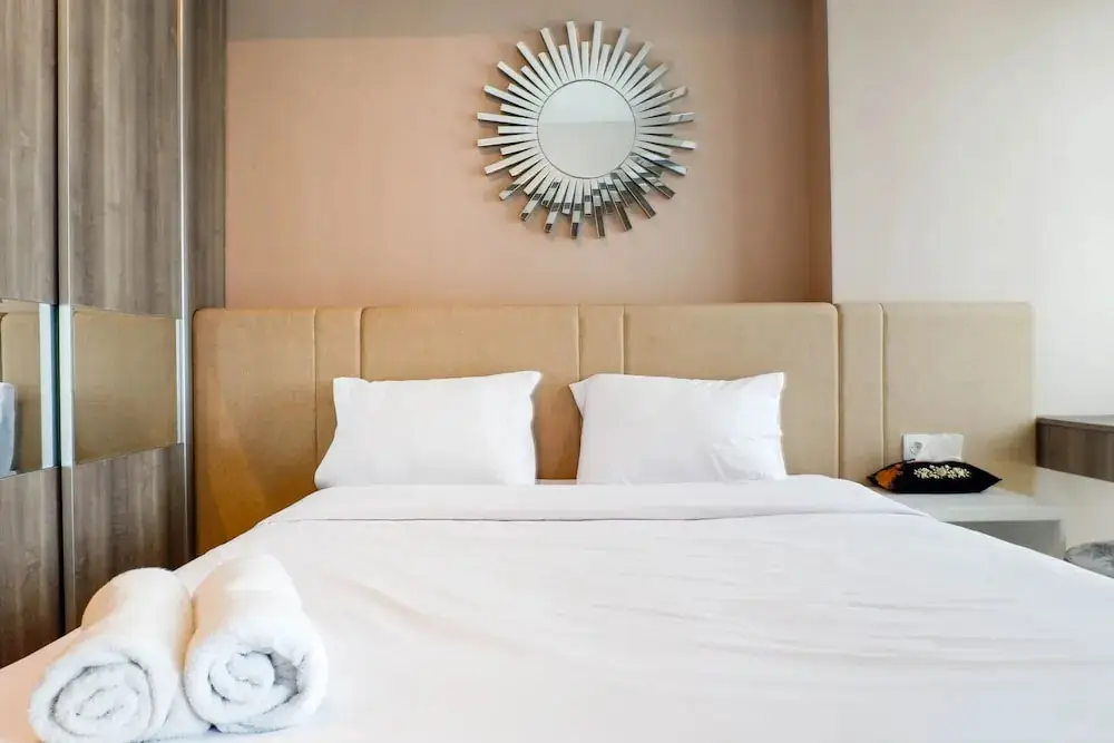 Сурабая: Fancy And Nice Studio Apartment At Grand Sungkono Lagoon