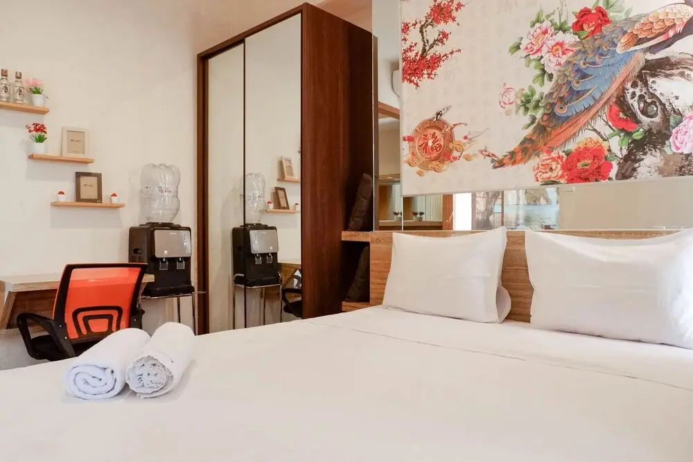 Сурабая: Spacious And Exquisite Studio Plus Apartment At Grand Sungkono Lagoon