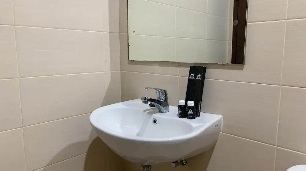 Джакарта: Nice And Comfort 1Br At Sky Terrace Apartment