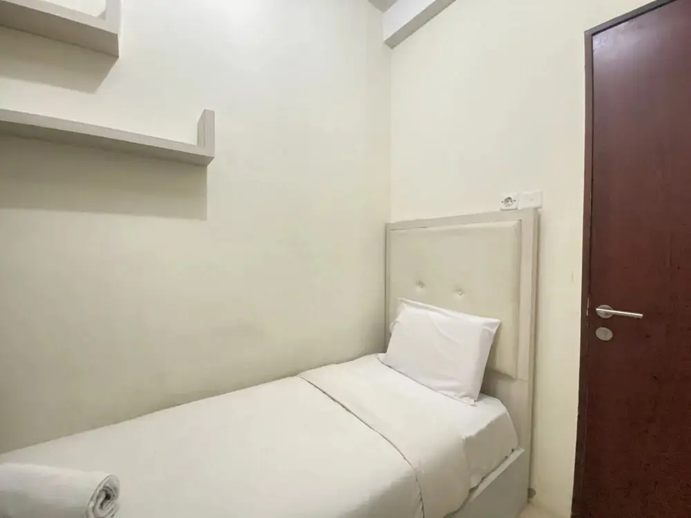 Бандунг: Bright 2Br At Tamansari Panoramic Apartment