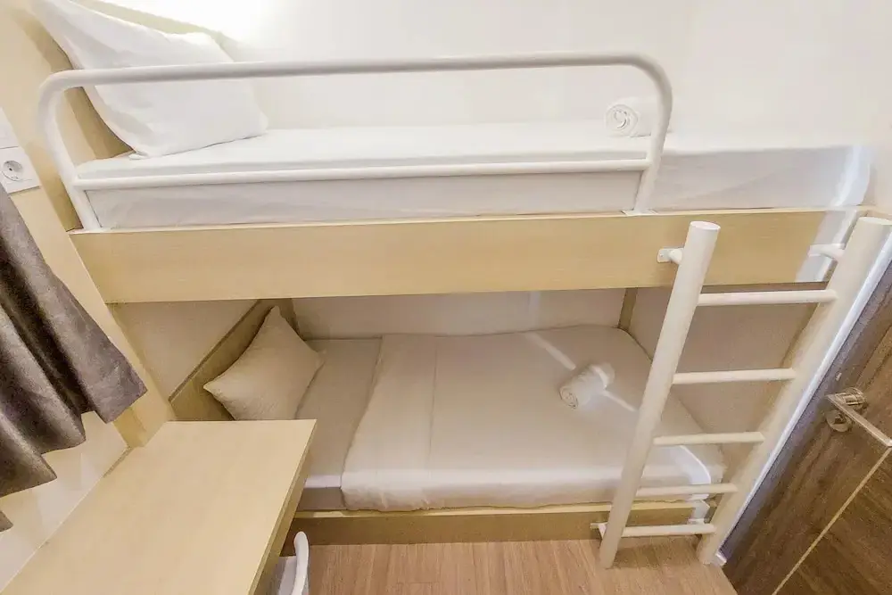 Legok: Fully Furnished With Pleasure Tidy 2Br At Sky House Bsd Apartment