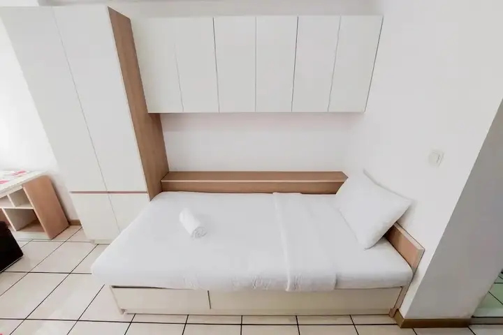 Legok: Nice And Comfort Studio At M-Town Residence Apartment