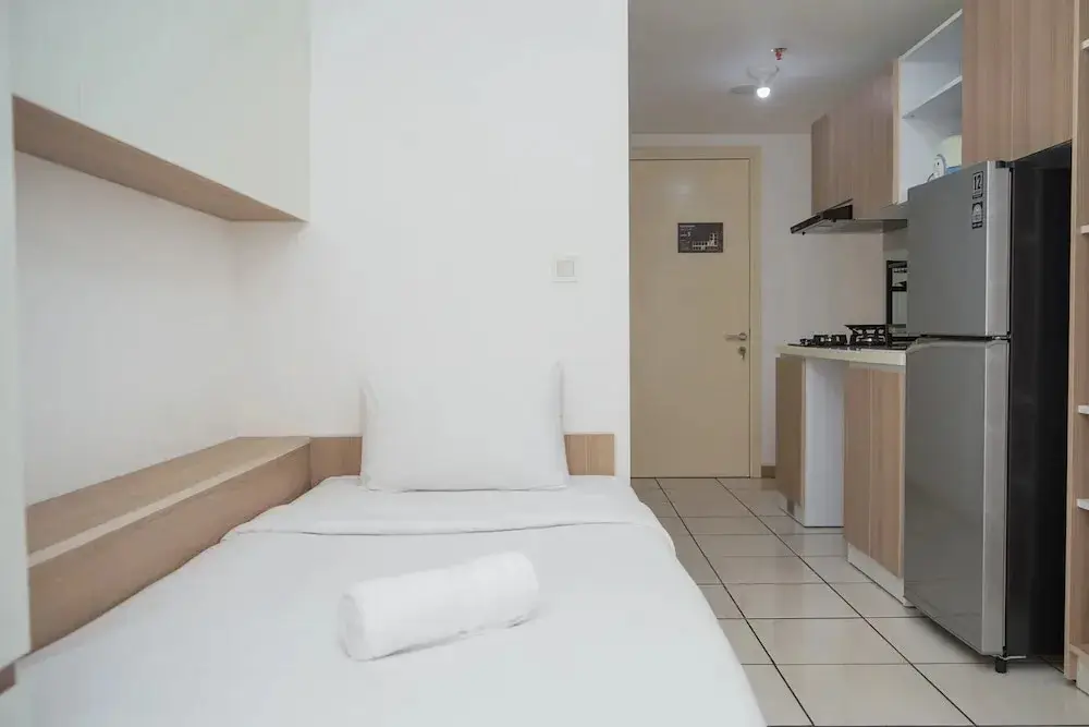 Legok: Nice And Comfort Studio At M-Town Residence Apartment