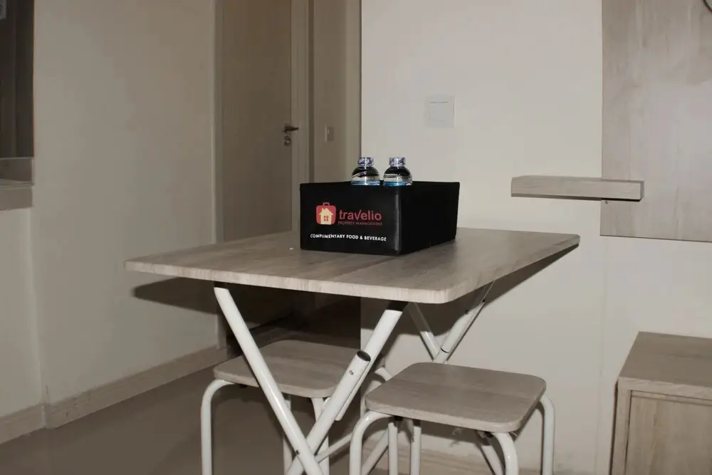 Сибату: Comfort And Homey 2Br At Meikarta Apartment