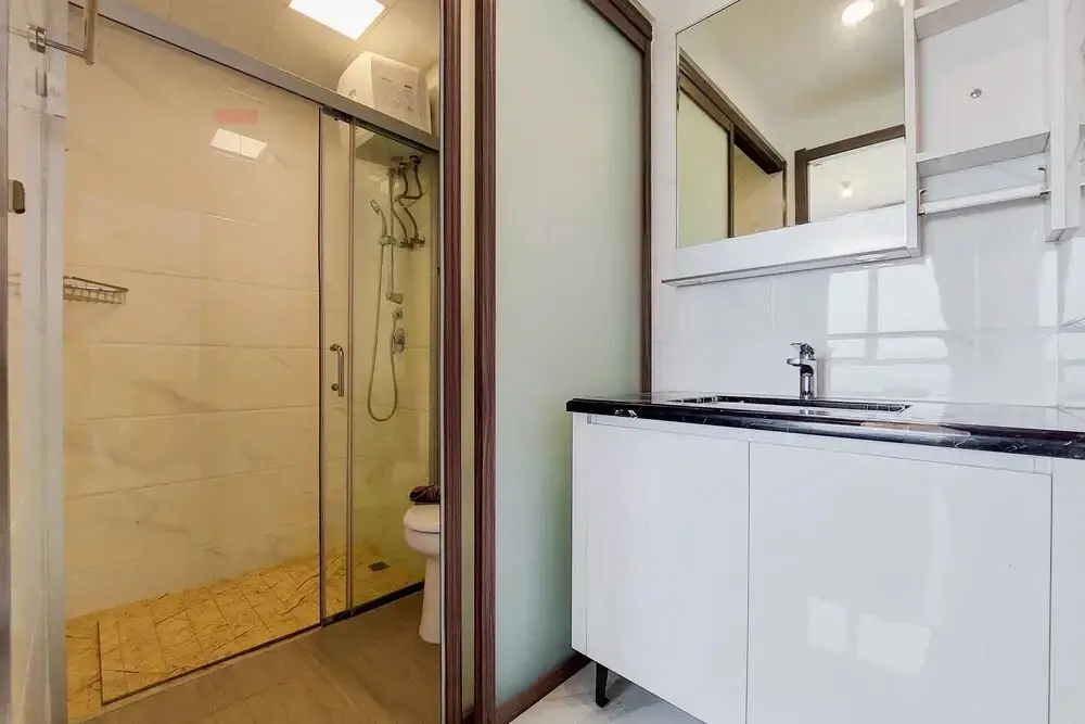 Legok: Cozy And Simply 2Br At Sky House Bsd Apartment