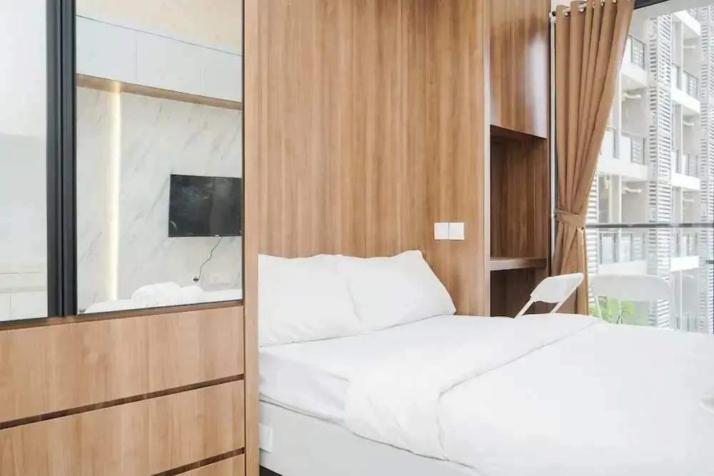 Legok: Cozy And Minimalist Studio Room At Sky House Bsd Apartment