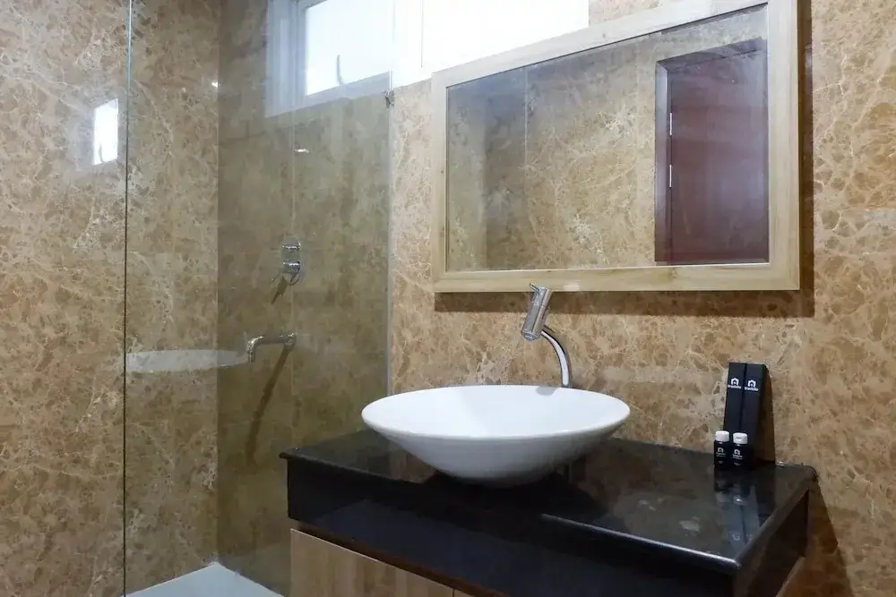 Сурабая: 3Br Luxurious And Elegant Apartment At Grand Sungkono Lagoon