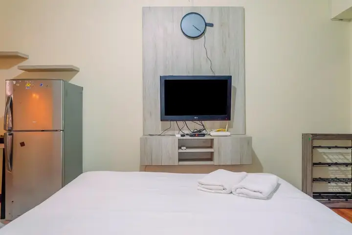 Депок: Best and Simply Homey Studio Cinere Resort Apartment