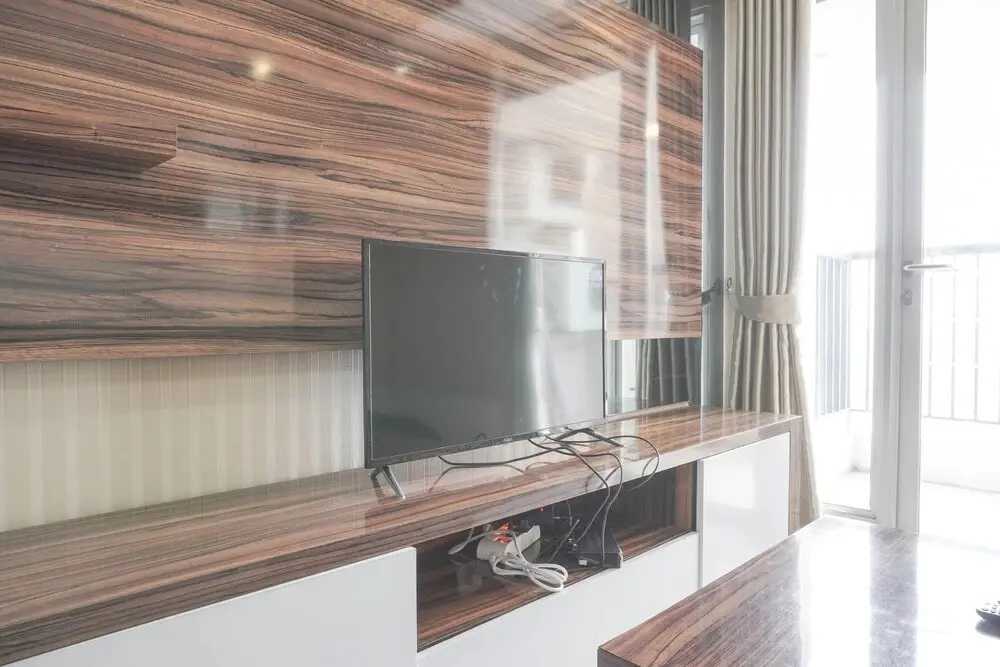 Джакарта: Well Appointed 1Br At The Wave Kuningan Apartment
