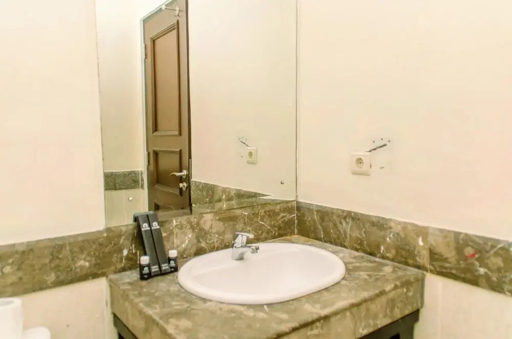Джакарта: Cozy Living 1Br The Bellezza Apartment
