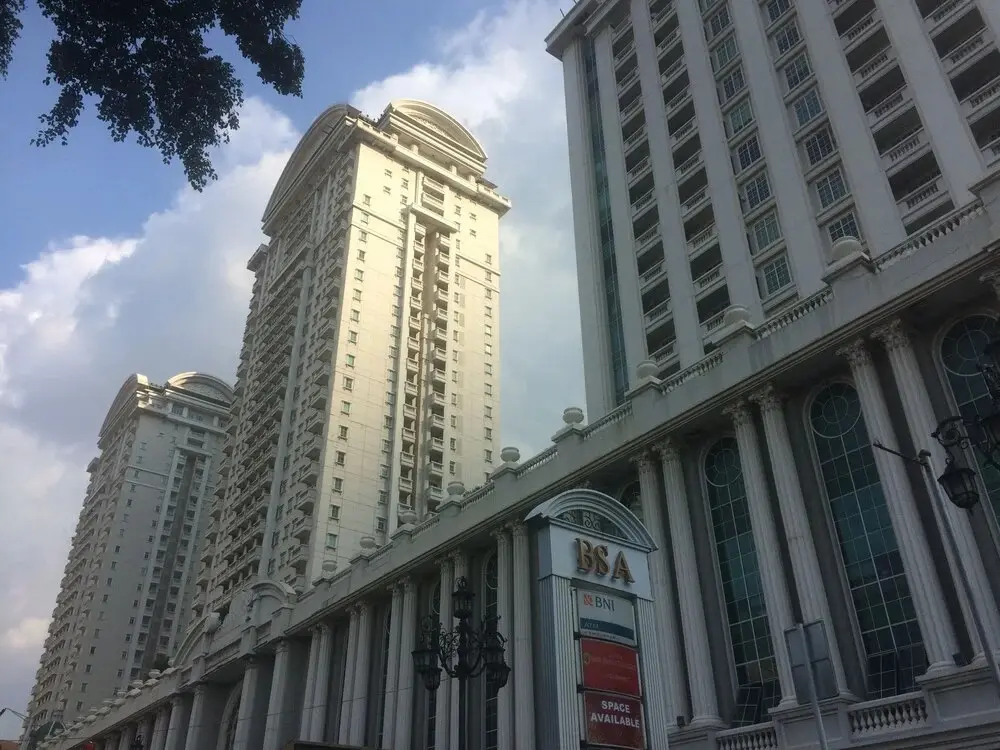 Джакарта: Cozy Living 1Br The Bellezza Apartment