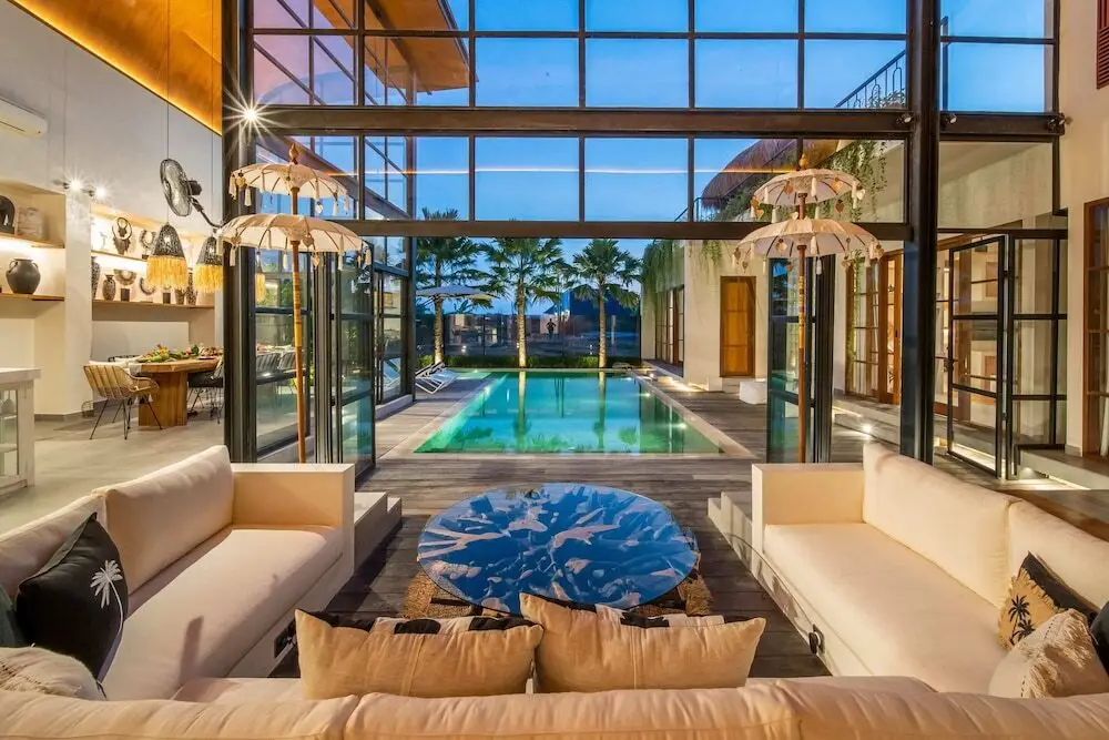 Керобокан: Villa Yukiko 4BR Modern Tropical Design Villa
