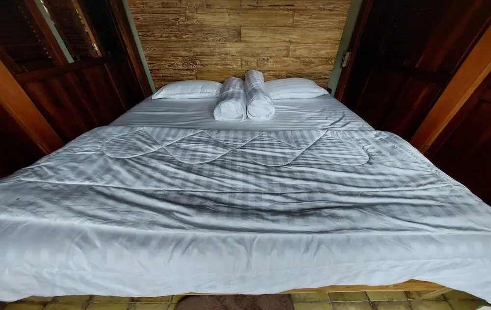 Батуретно: DikaJaya Guesthouse Syariah