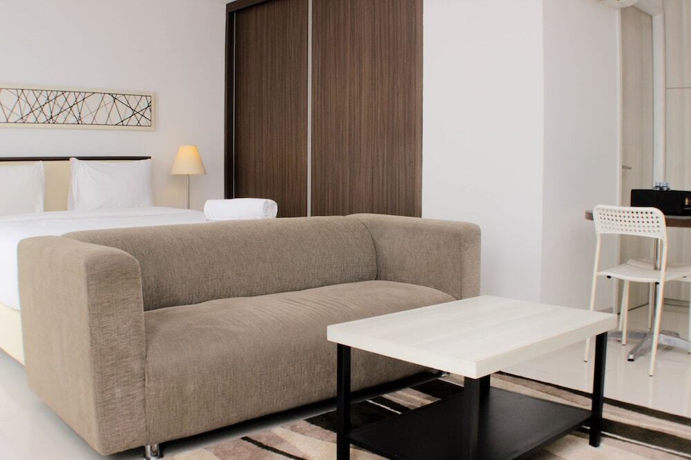 Чикаранг: Comfortable And Spacious Studio At Azalea Suites Apartment