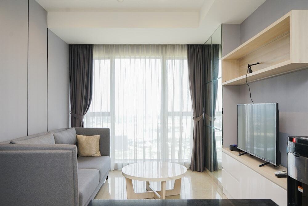 Legok: Fancy And Nice 1Br At Branz Bsd Apartment