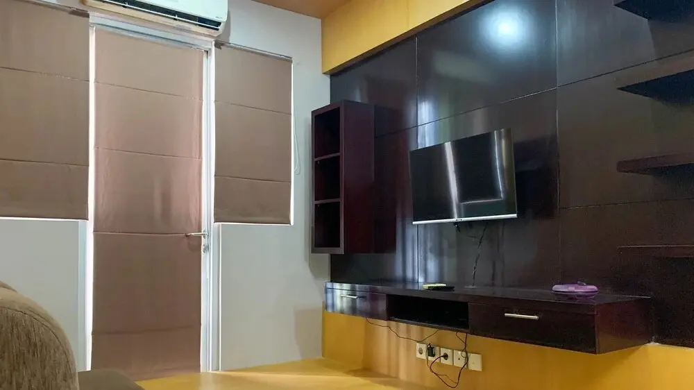 Джакарта: Comfort And Minimalist 2Br At Maple Park Sunter Apartment