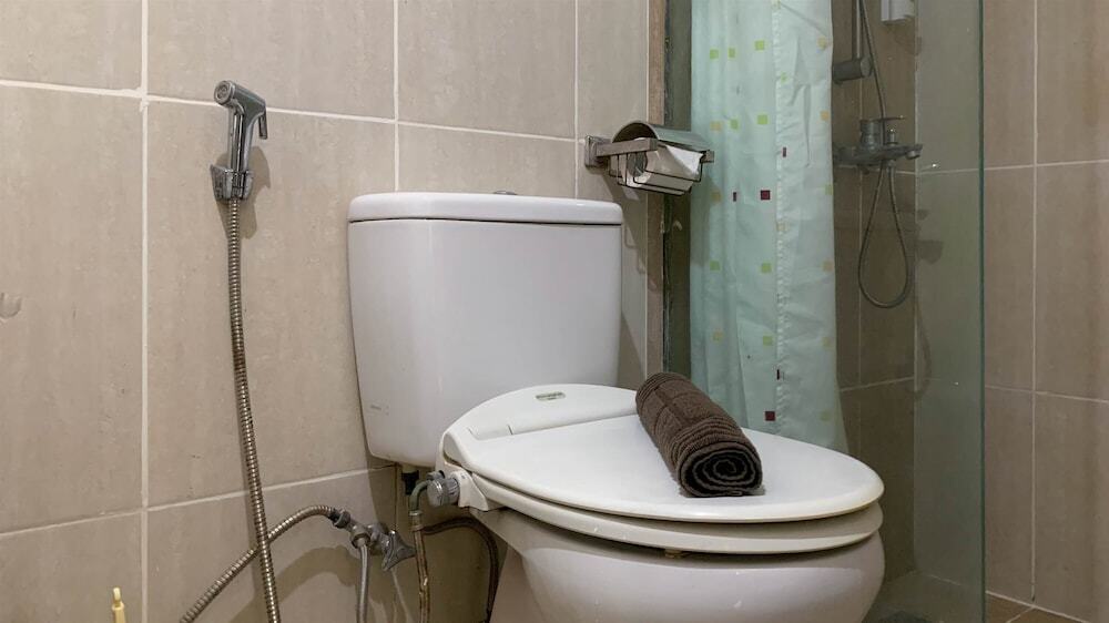 Джакарта: Cozy And Comfort 1Br At Mt Haryono Square Apartment