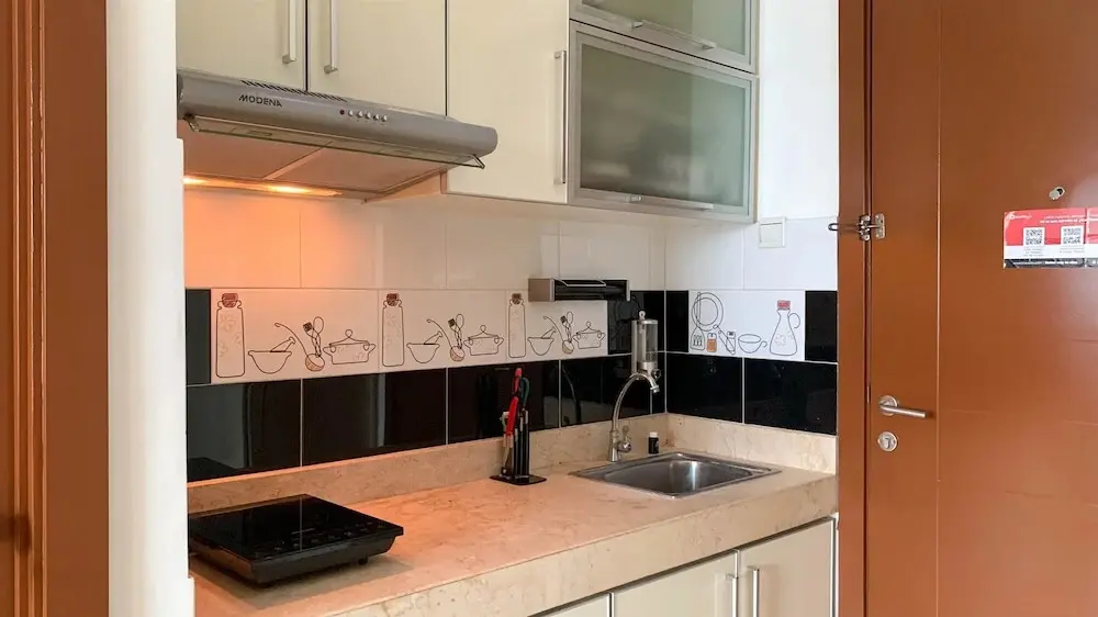 Джакарта: Cozy And Comfort 1Br At Mt Haryono Square Apartment