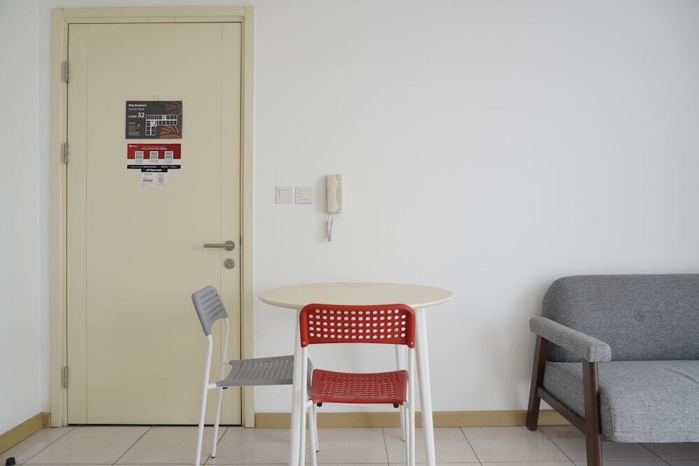 Legok: Elegant 1Br Apartment At M-Town Residence Near Summarecon Mall