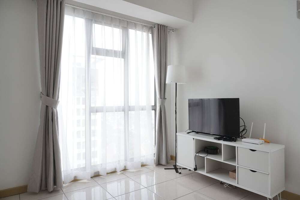 Legok: Elegant 1Br Apartment At M-Town Residence Near Summarecon Mall