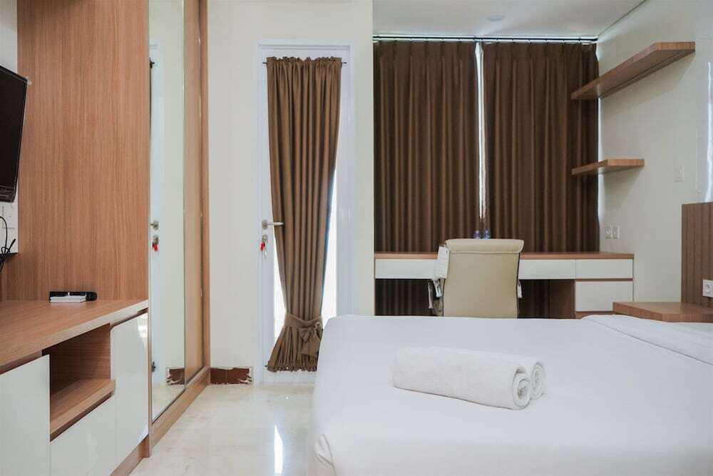 Legok: Cozy Living Studio Apartment At B Residence